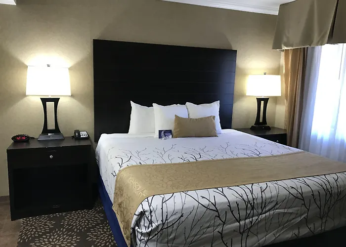 Western Mall & 3* Yuma